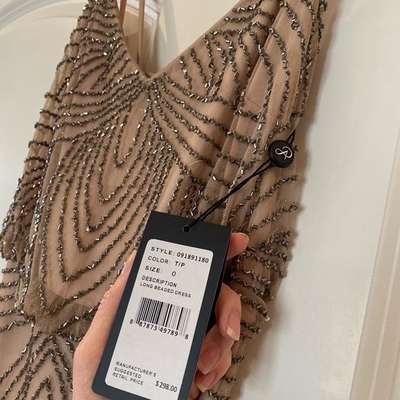 Adrianna Papell gown. Never worn. New with tag. Size 0. - Picture 7 of 10